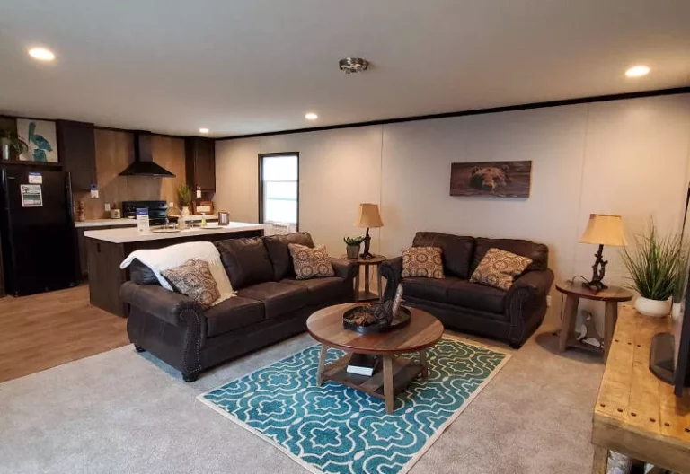 Clayton Balance - MYO18763A - Living Room